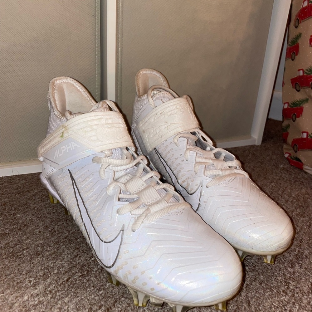 Football cleats